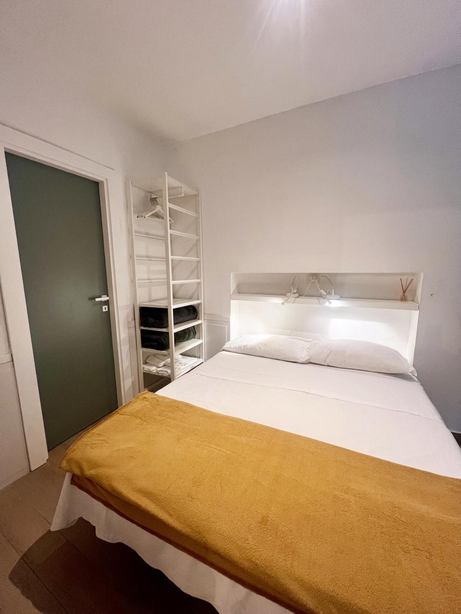 Residenza San Biagio Apartment เนเปิลส์ ภายนอก รูปภาพ