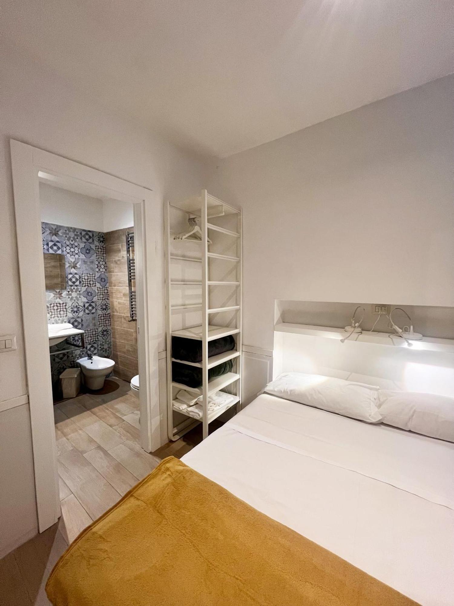 Residenza San Biagio Apartment เนเปิลส์ ภายนอก รูปภาพ